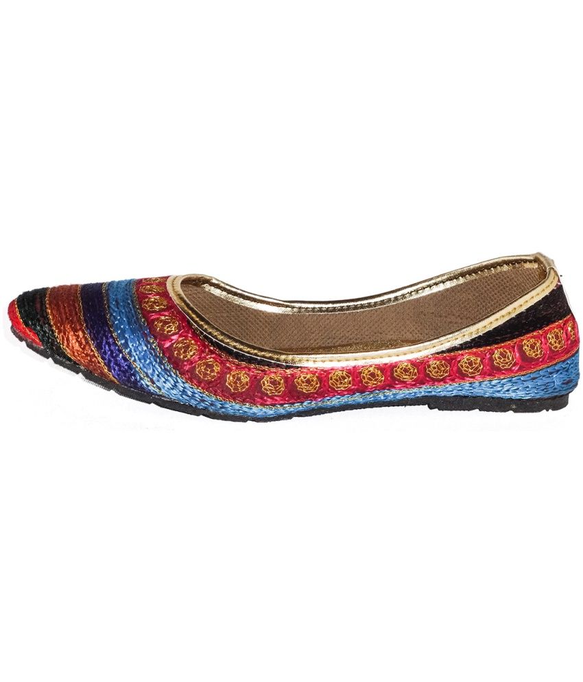 flat jutti