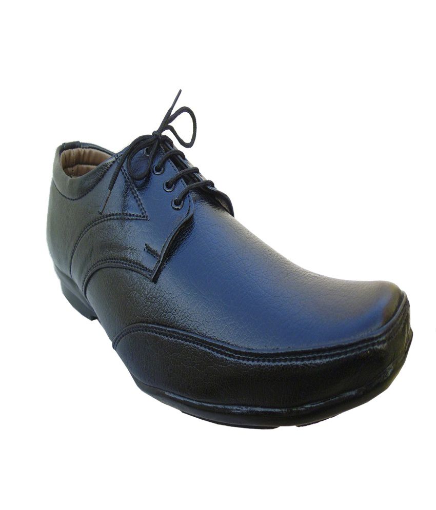 Raavi Black Faux Leather Formal Shoe 