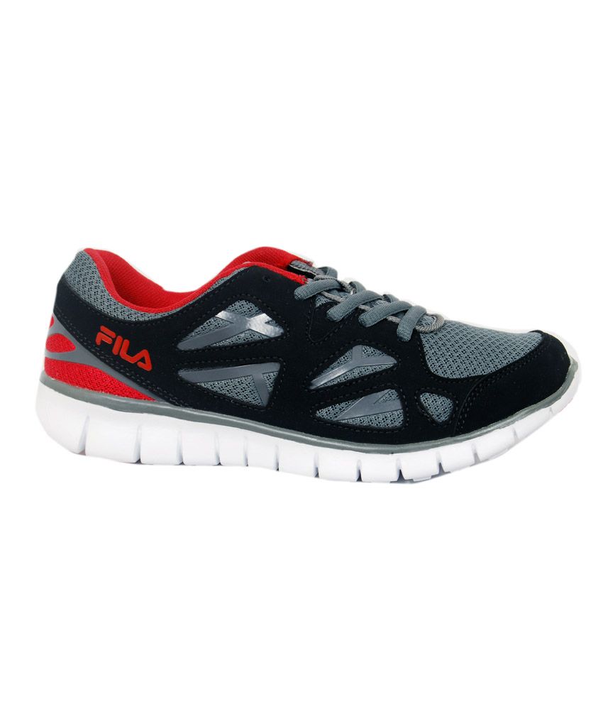 fila wade running shoes
