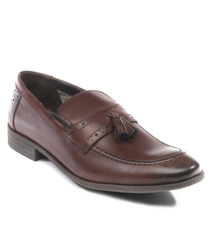 clarks website down