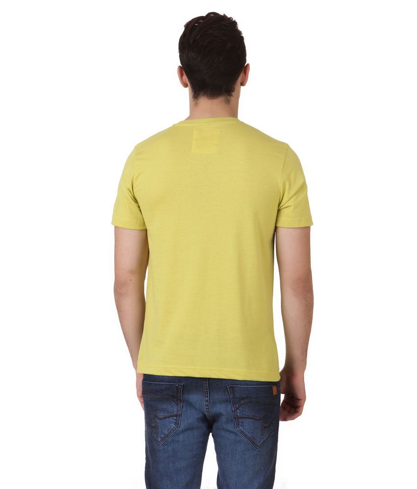 American Crew Green Cotton Half Sleeves V-neck T-shirt For Men - Buy ...