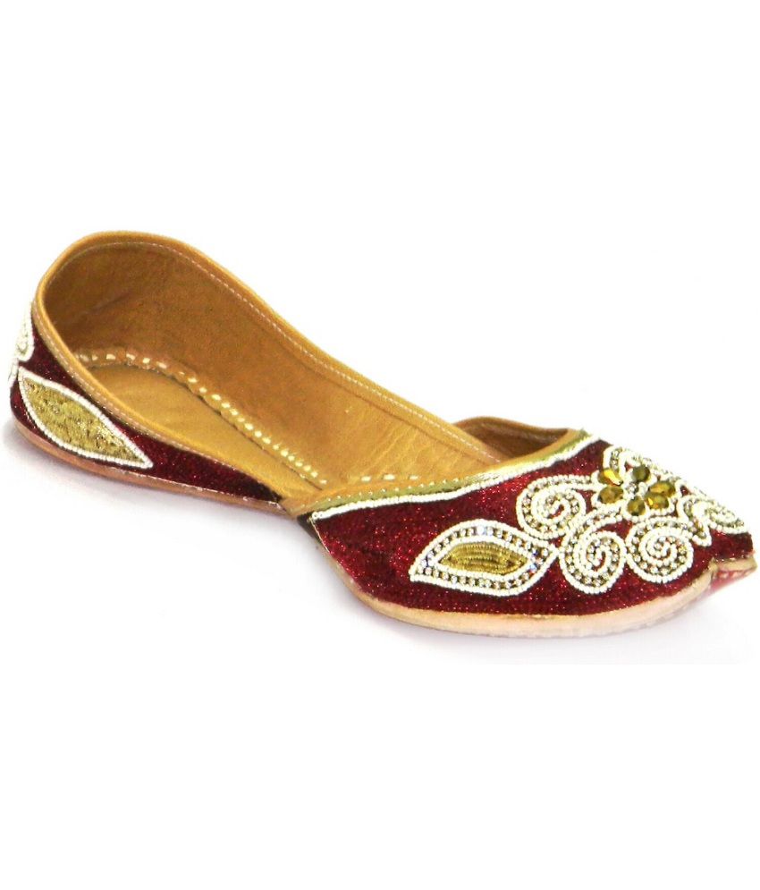 Celebrity Etnic Footwear Price in India- Buy Celebrity Etnic Footwear ...