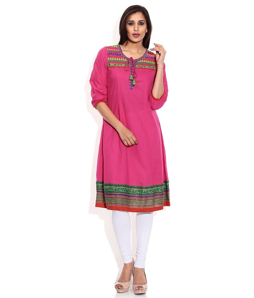 pink kurti with white pants