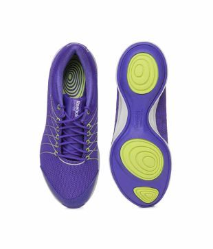 reebok easytone moving air