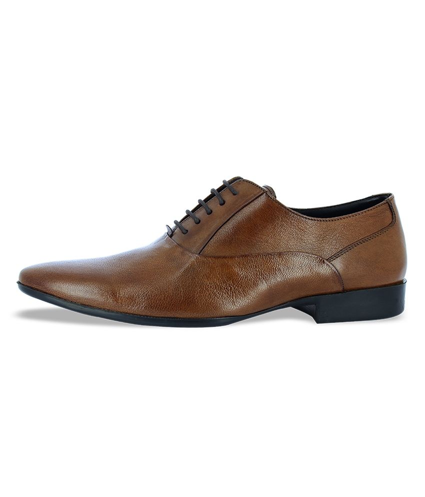 Alberto Torresi Tan Formal Shoes Price in India- Buy Alberto Torresi ...