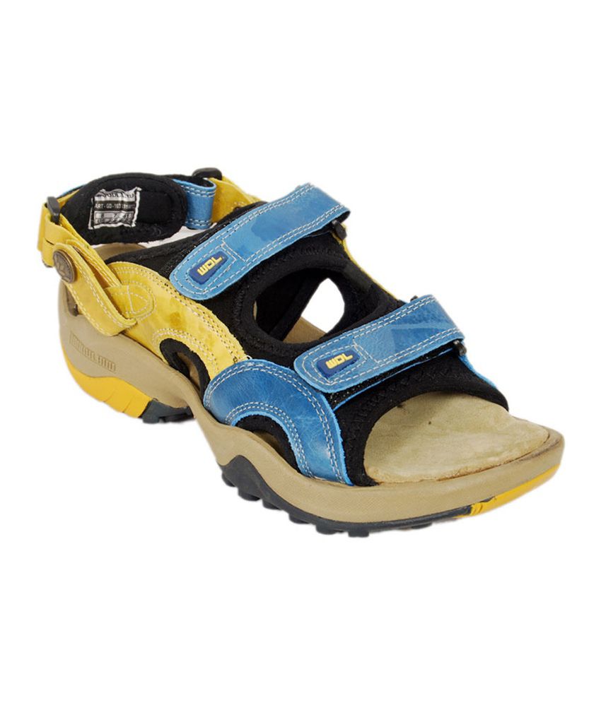 snapdeal woodland sandals