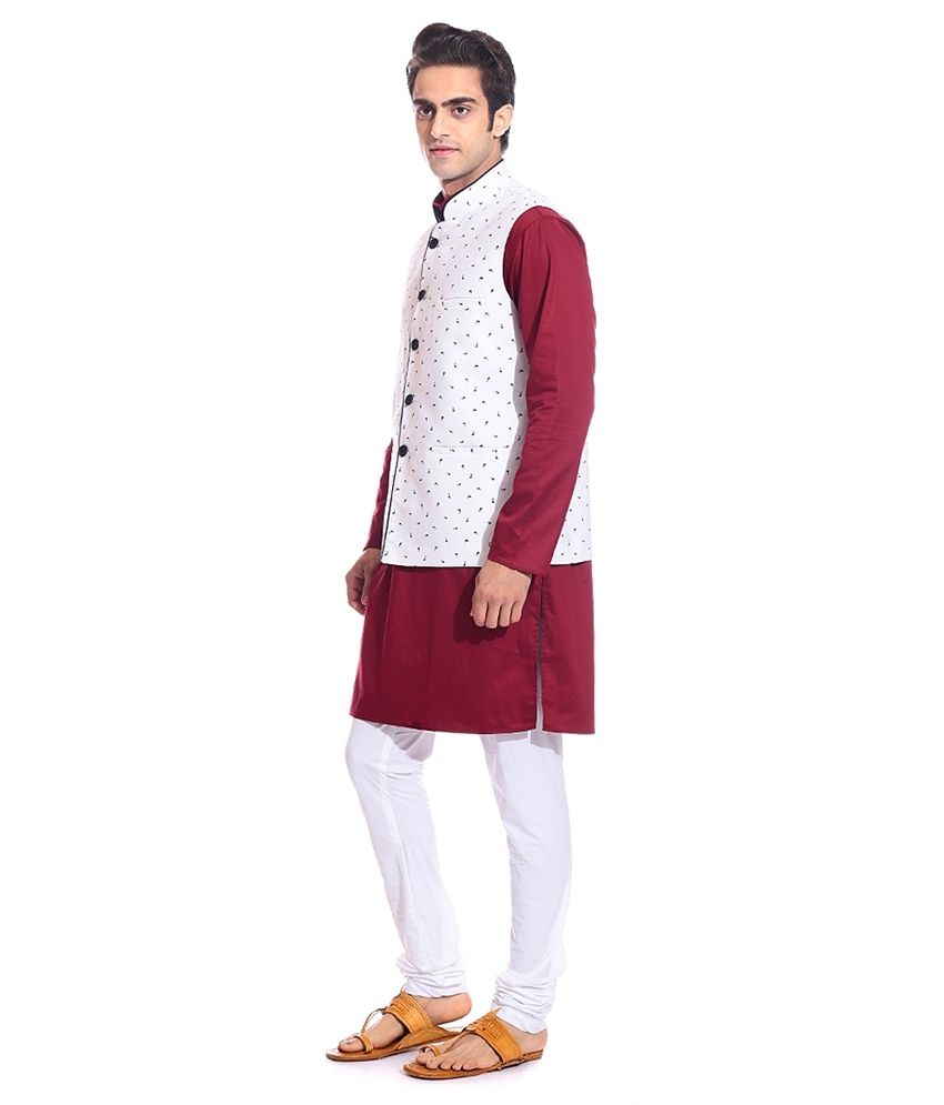 maroon kurta white pajama with jacket