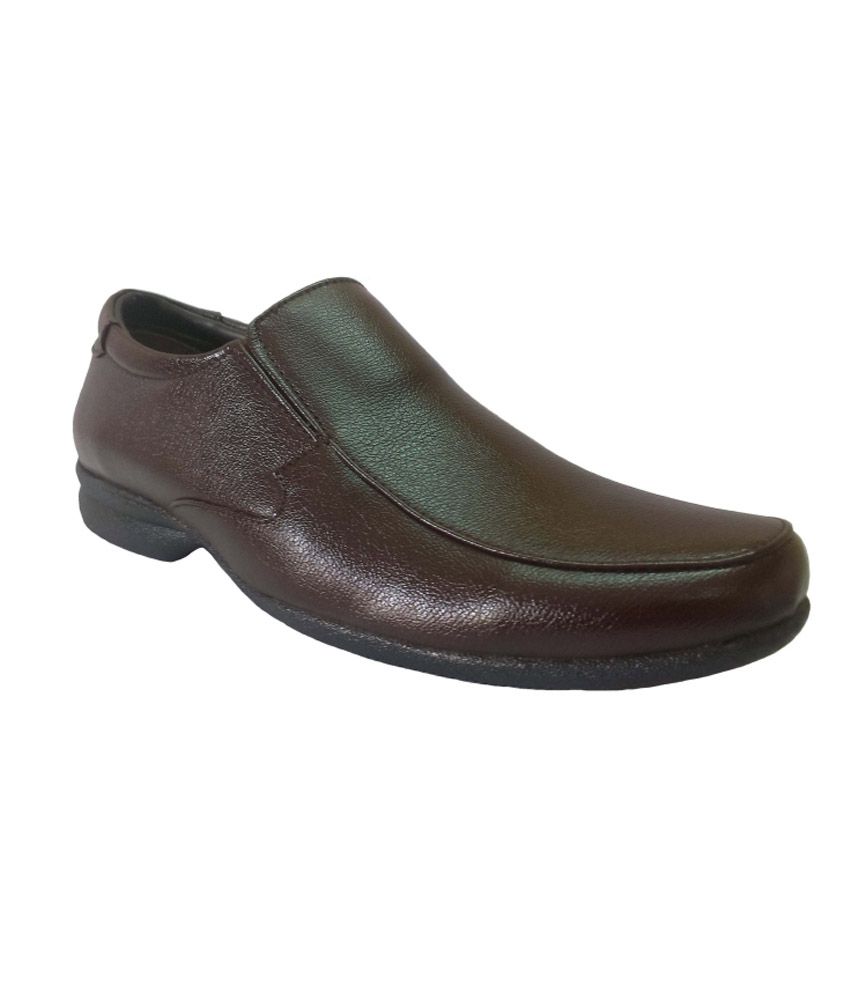 Bata Brown Leather Slip On Shoes For Men Price in India- Buy Bata Brown ...