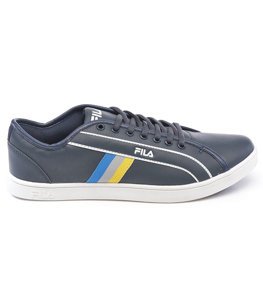 fila navy blue casual shoes