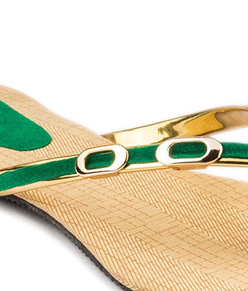 Lalana Green Flat Daily Wear Sandals Price in India- Buy Lalana Green Flat Daily Wear Sandals 