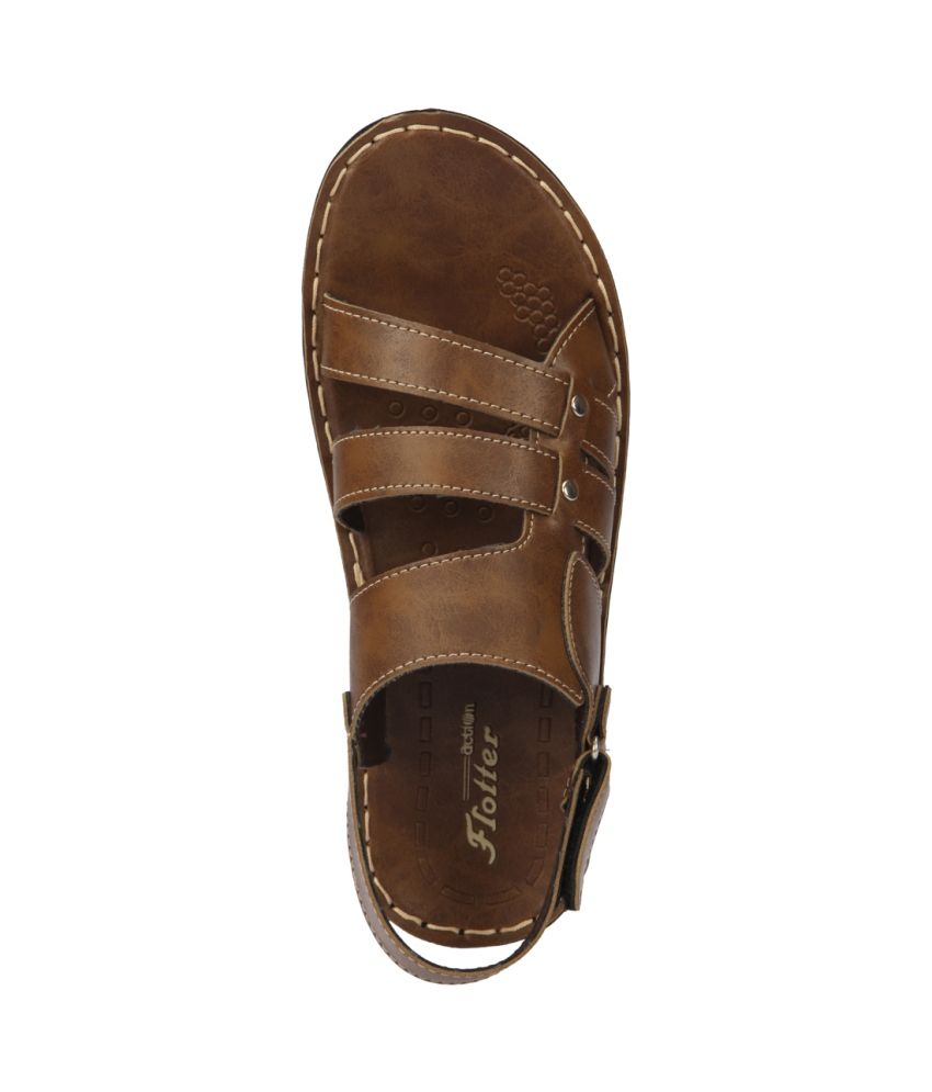 action flotter chappal price