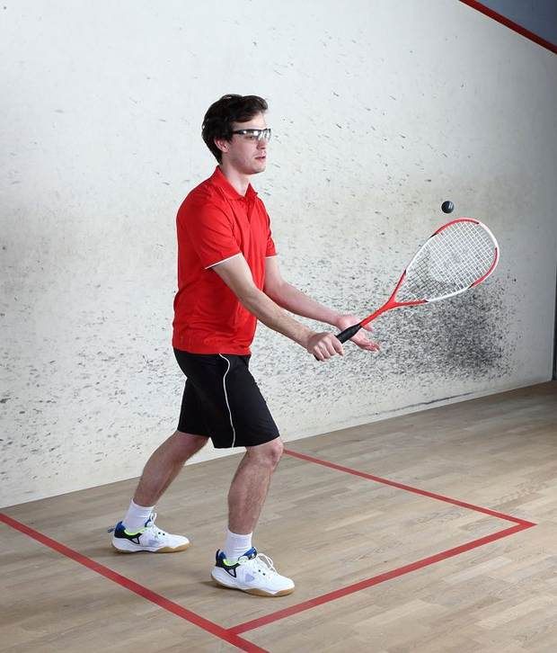 artengo squash racket