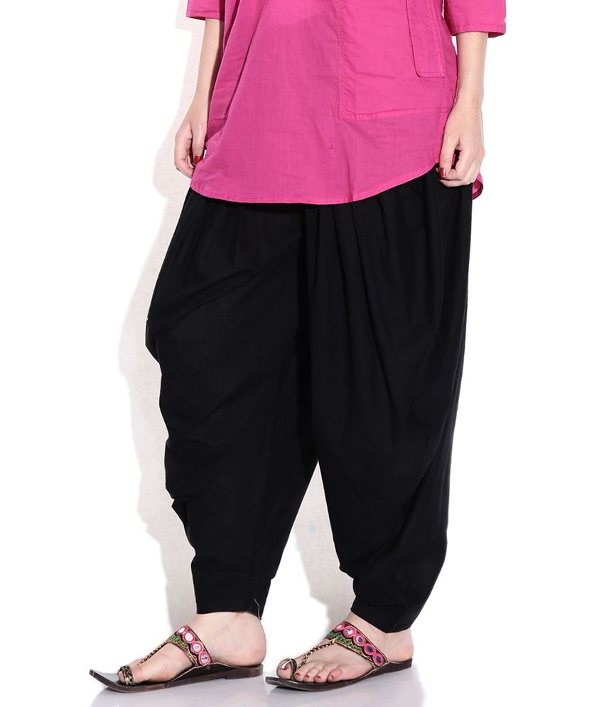 black dhoti salwar