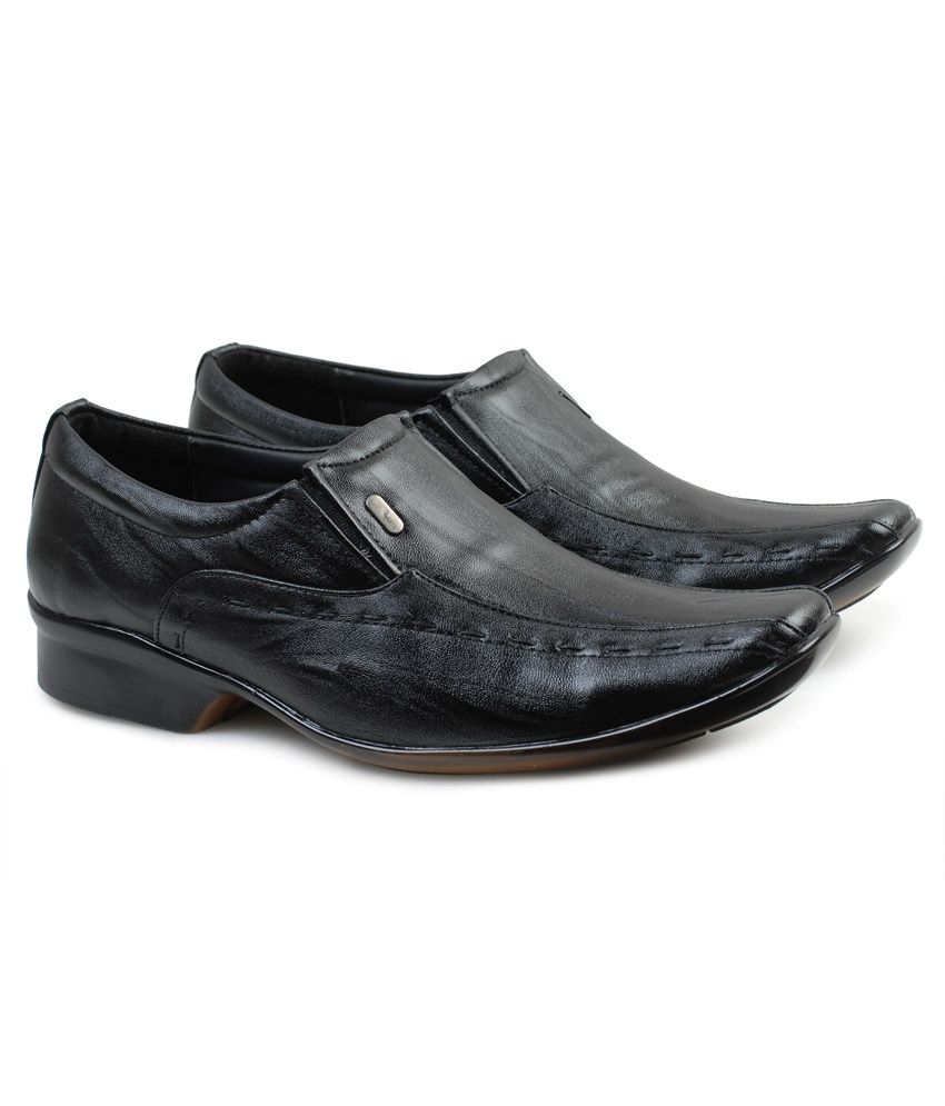 action shoes for mens formal