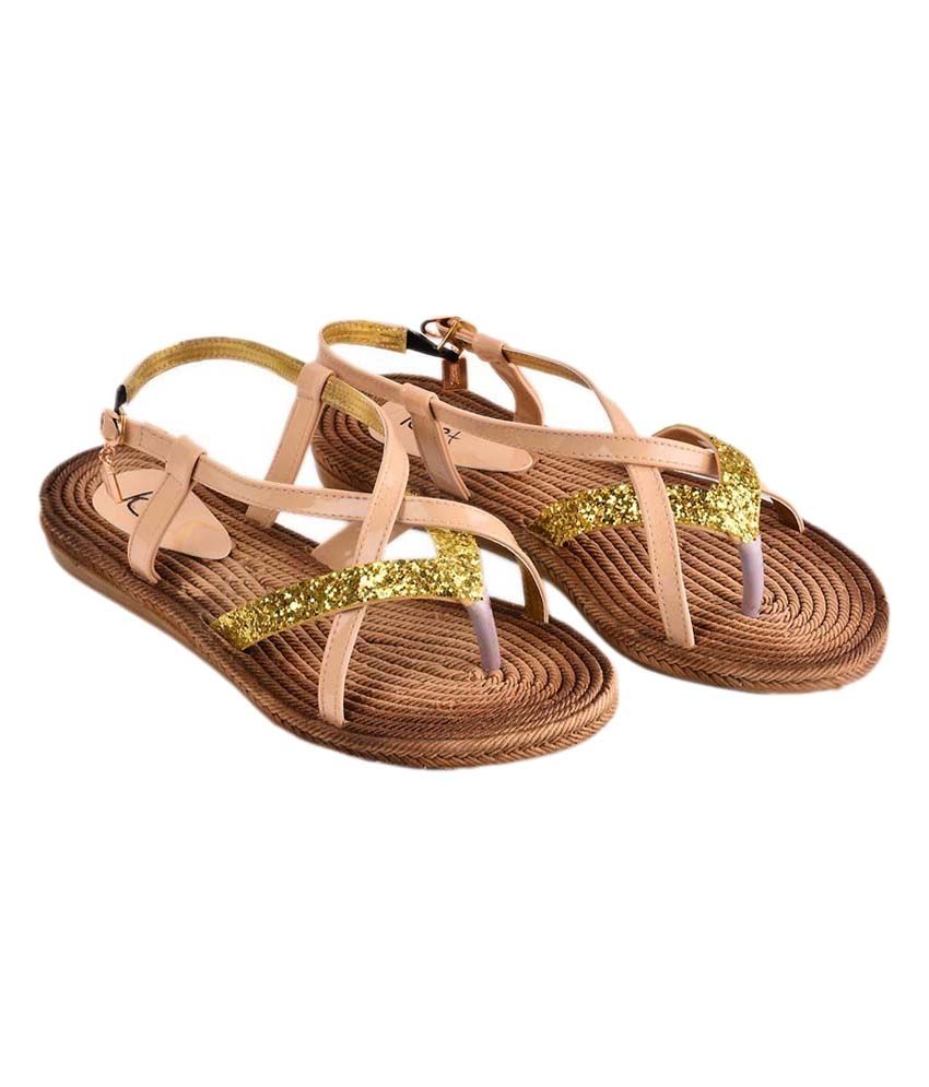 Ninelifestyle Divaa Beige Flat Sandals Price in India- Buy Ninelifestyle Divaa Beige Flat 