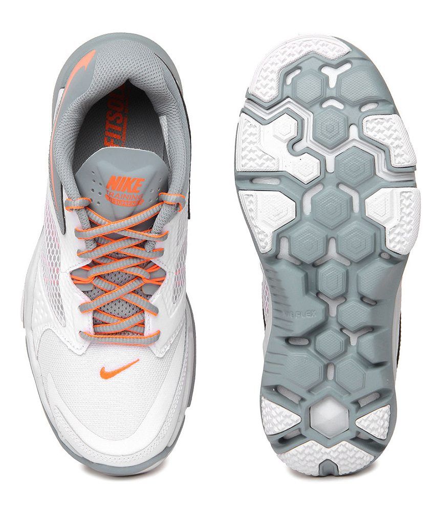 Nike Flex Supreme Tr 3 Sports Shoes Buy Nike Flex Nike Flex Supreme Tr 3 Sports Shoes Buy Nike Flex