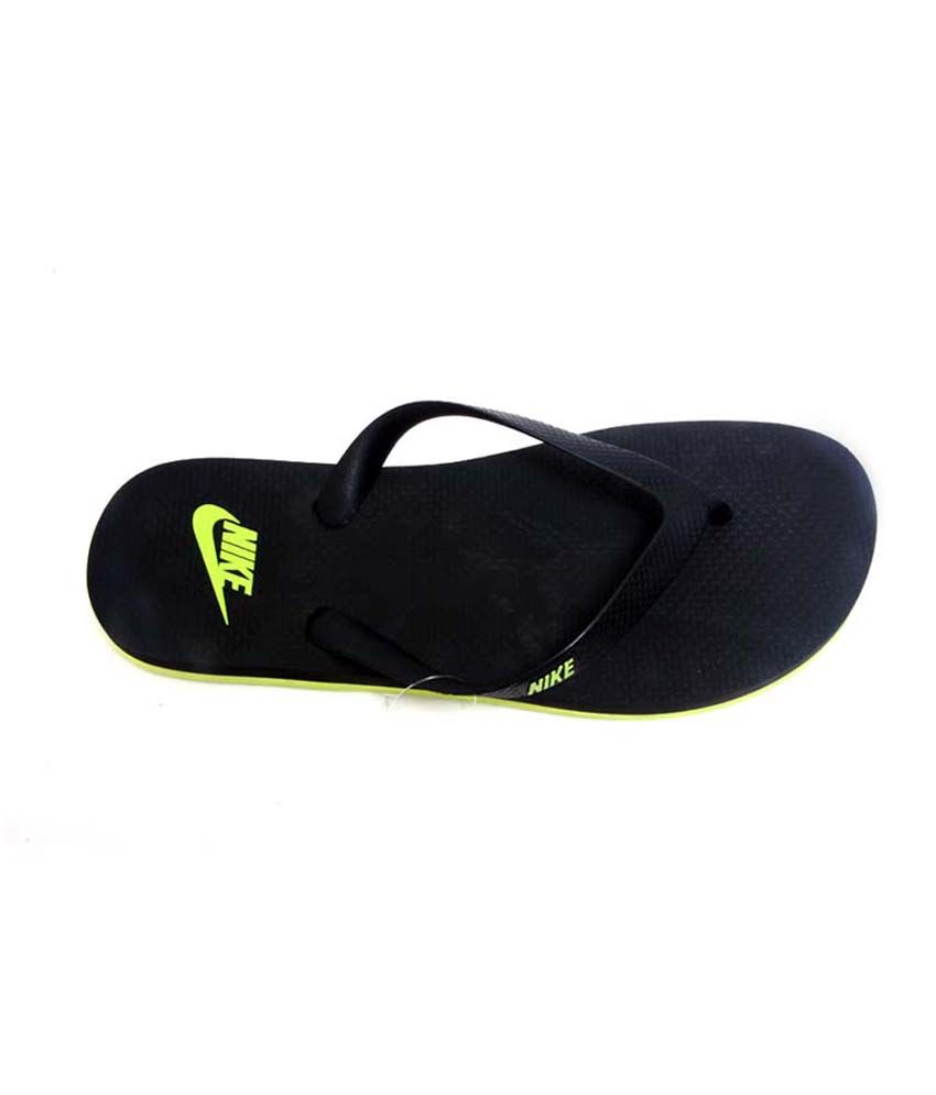 nike rubber flip flops