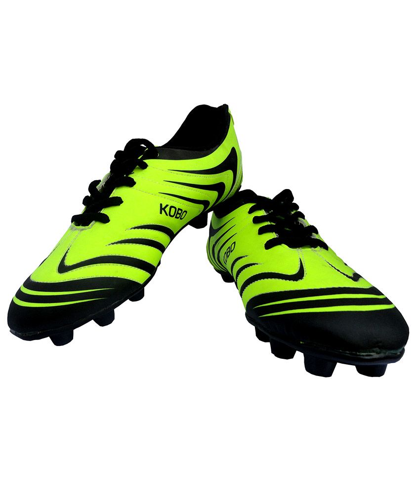snapdeal football boots