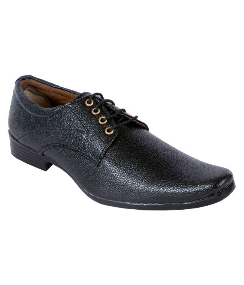black messi shoes