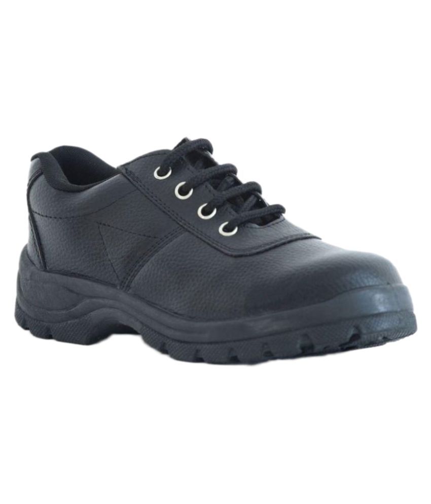 rockland safety shoes price