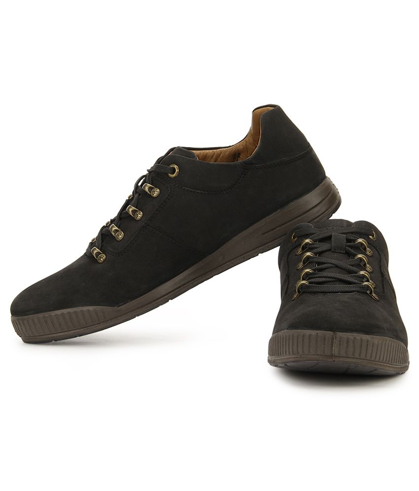 hiking casual shoes