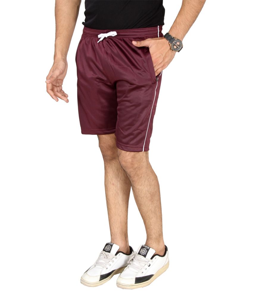 maroon sweat shorts