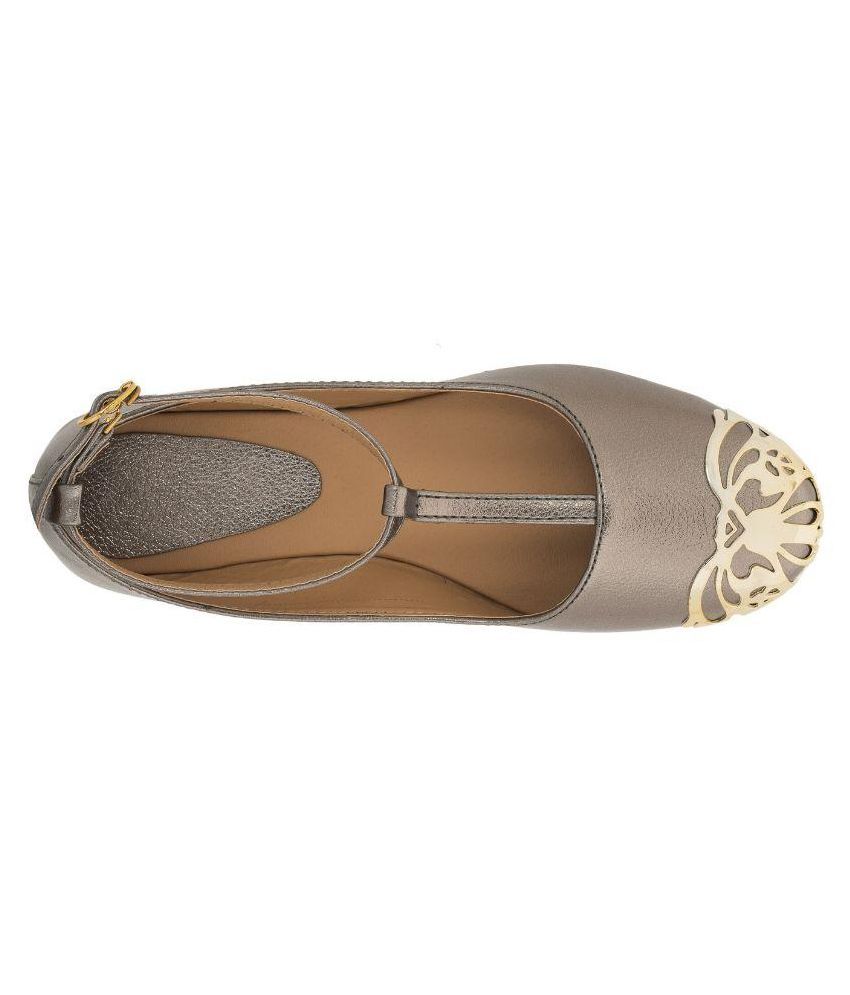 cheap gray flats
