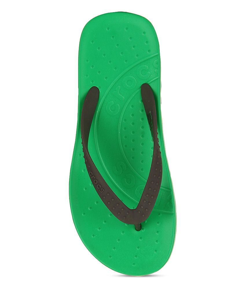 Crocs Green Flip Flops Price in India- Buy Crocs Green Flip Flops ...