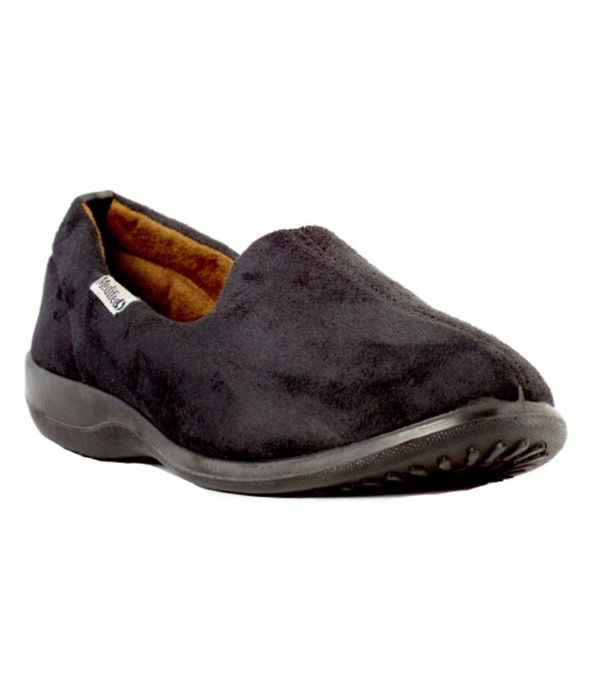 Medifeet Black Casual Shoes Price in India- Buy Medifeet Black Casual ...