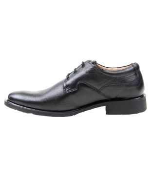 Red Chief Black Formal Shoes Price in 