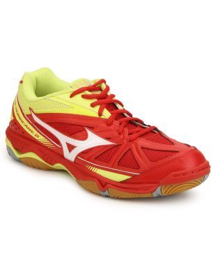 mizuno wave hurricane 2 2016