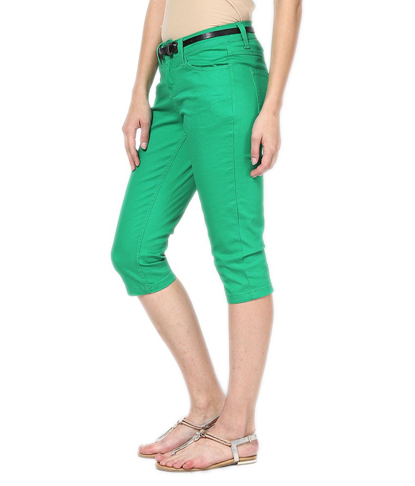 Buy Vero Moda Green Cotton Capris Online at Best Prices in India - Snapdeal