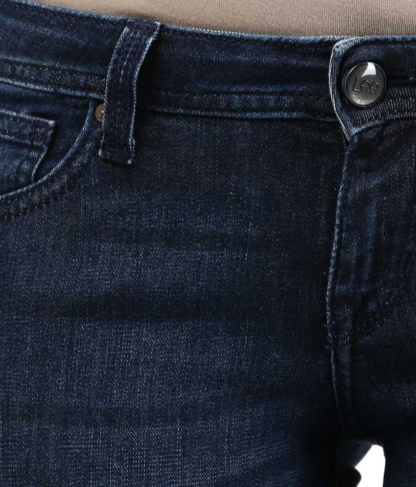 dark blue lee jeans