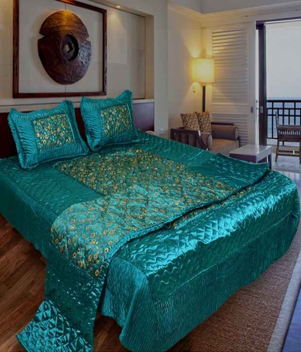 Ooltah Chashma Green Satin Bedding Set Ooltah Chashma Green Satin Bedding Set