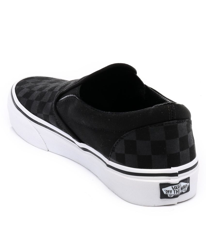 black vans mens outfit