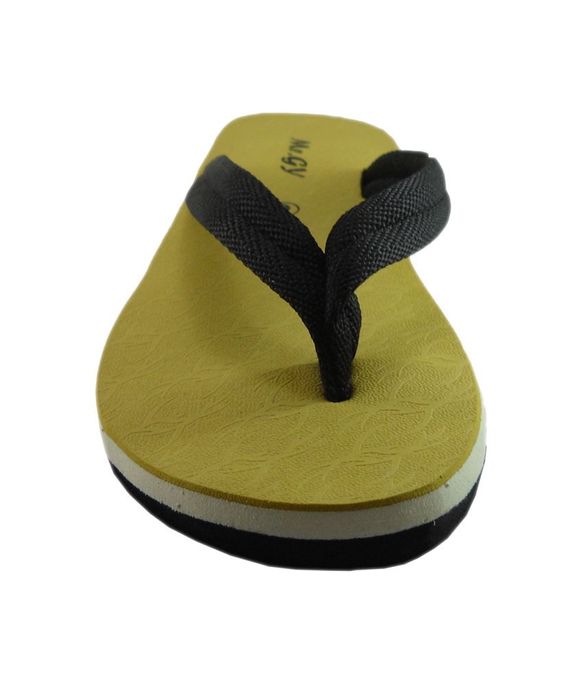 Mr.GY Trendy Look Flip Flops For Men's Price in India- Buy Mr.GY Trendy Look Flip Flops For Men 