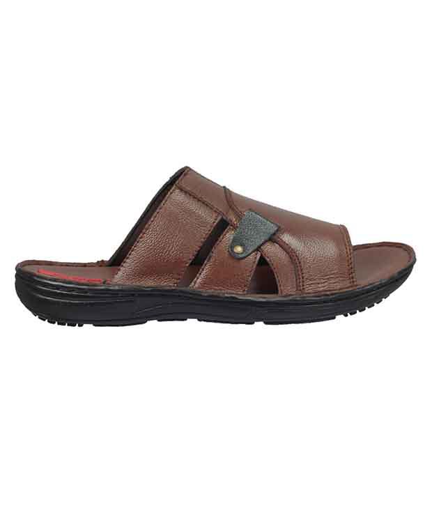 Red Carpet Tan Slippers Price in India 