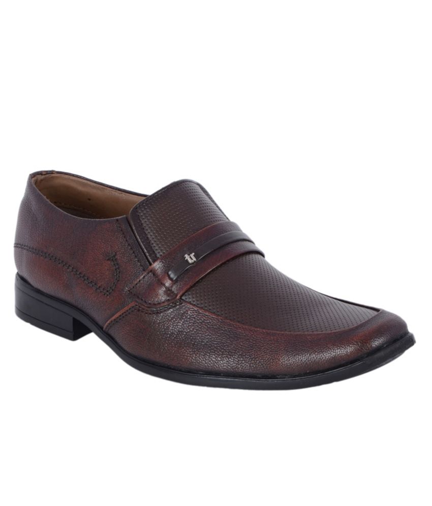 trotter shoes price