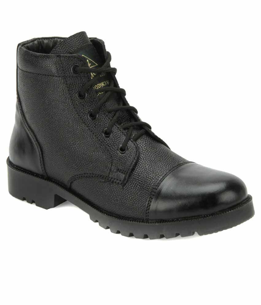 benera black boots