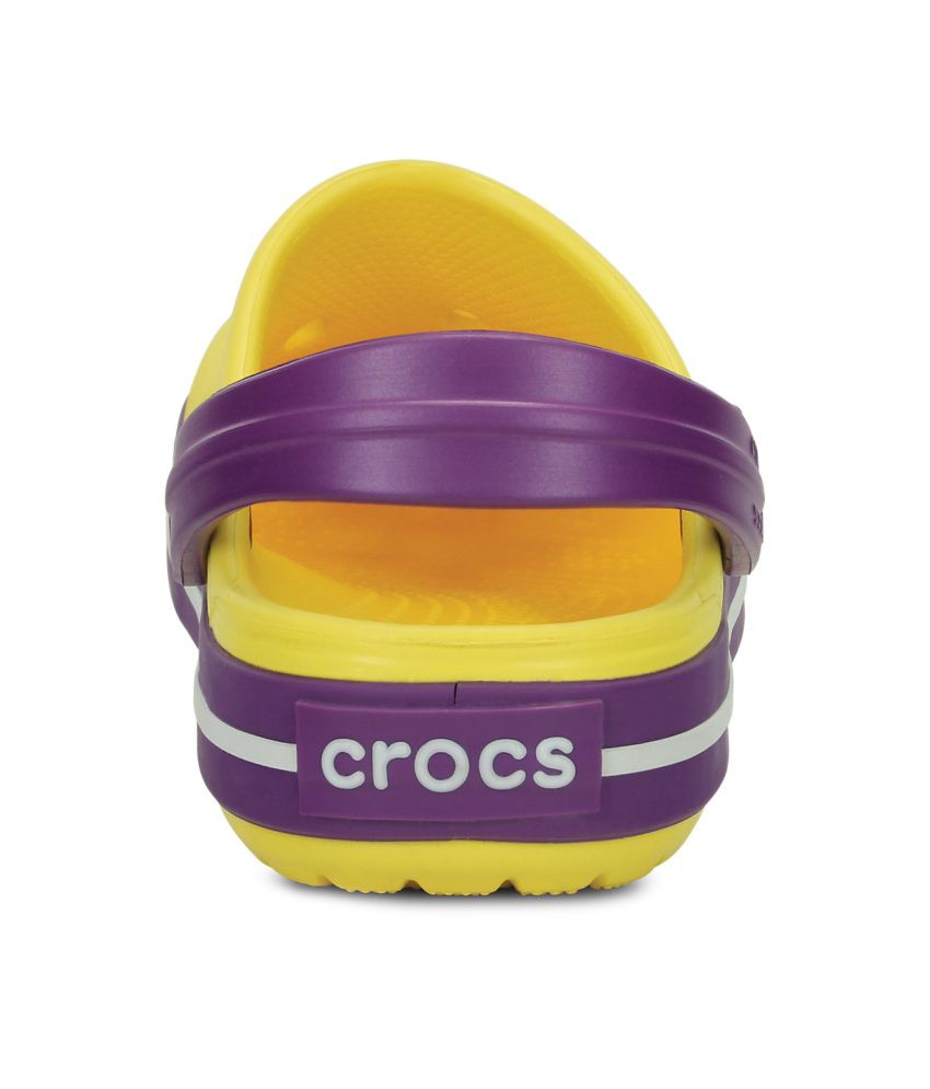 Crocs Roomy Fit Yellow Clogs For Kids Price in India- Buy Crocs Roomy ...