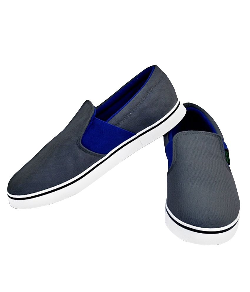 benetton slip ons