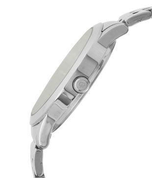 titan watch 1584sae price