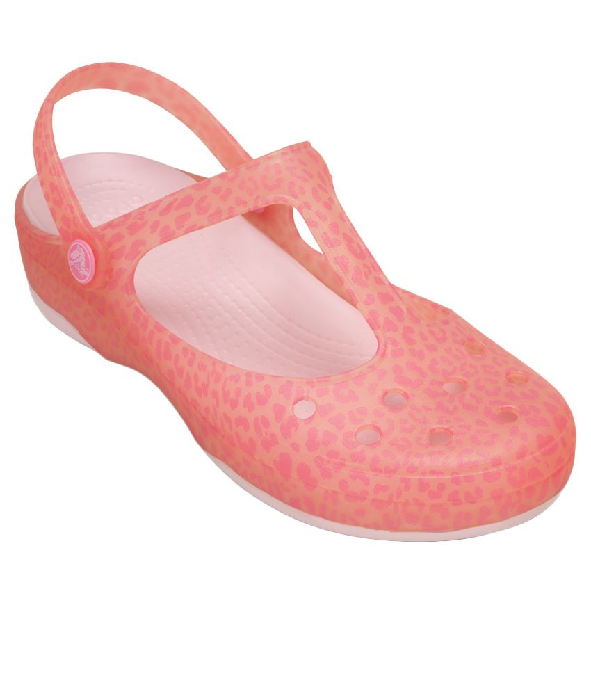 crocs carlie