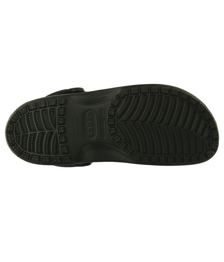  Crocs  Black Roomy Fit Sandals  Price in India Buy Crocs  