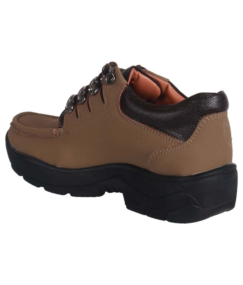 amazon action shoes