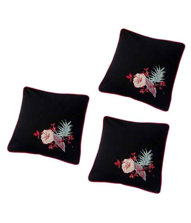     			Hugs'n'Rugs Black Cotton Cushion Covers - Set Of 3