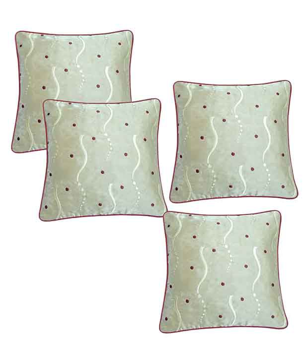     			Hugs'n'Rugs Golden Cotton Cushion Covers - Set Of 4