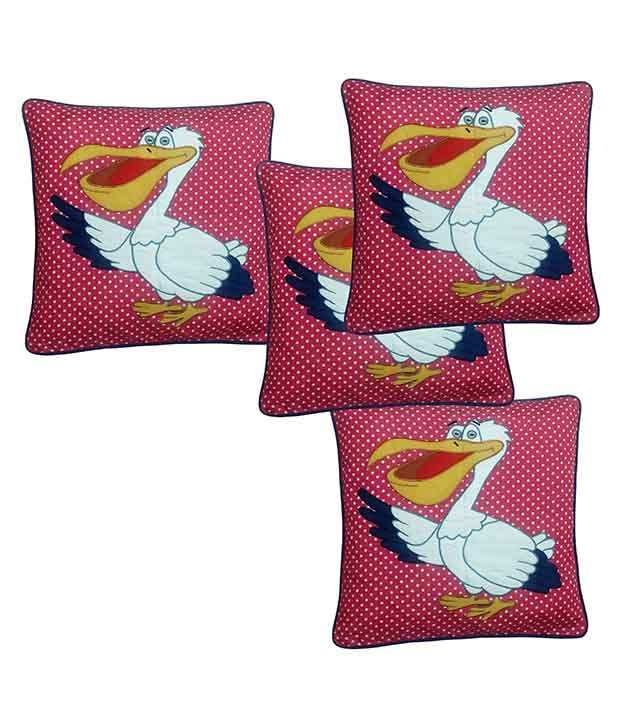     			Hugs'n'Rugs Red Cotton Cushion Covers - Set Of 4