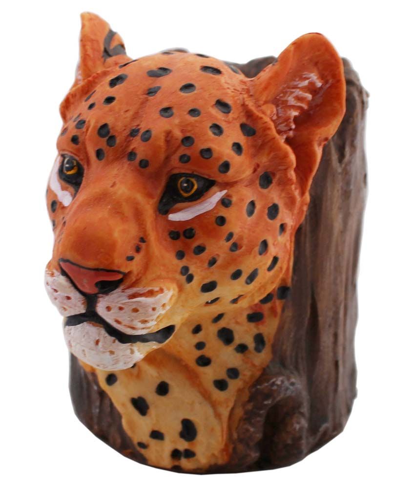 resin leopard garden ornament