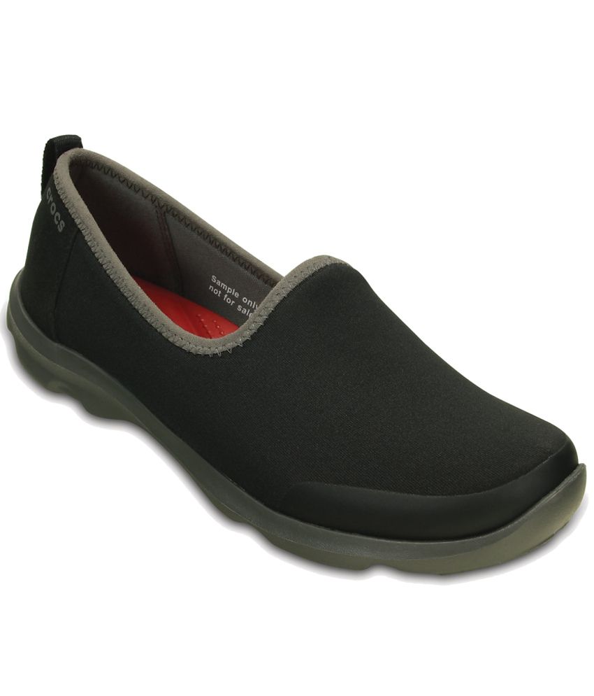 Crocs Black Casual Shoes Standard Fit Price in India Buy